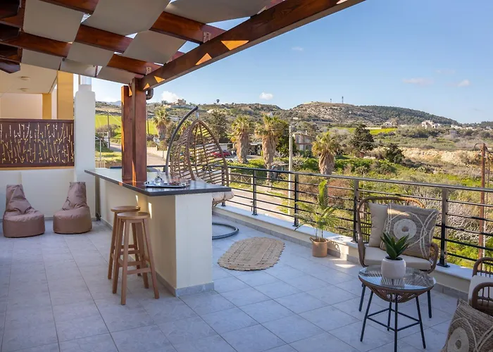 Michalis Apartment With Outdoor Jacuzzi